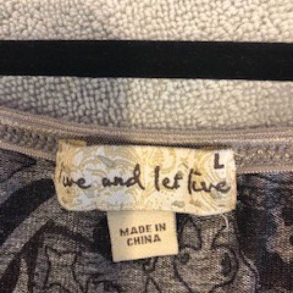 Black and silver top - Picture 2 of 2